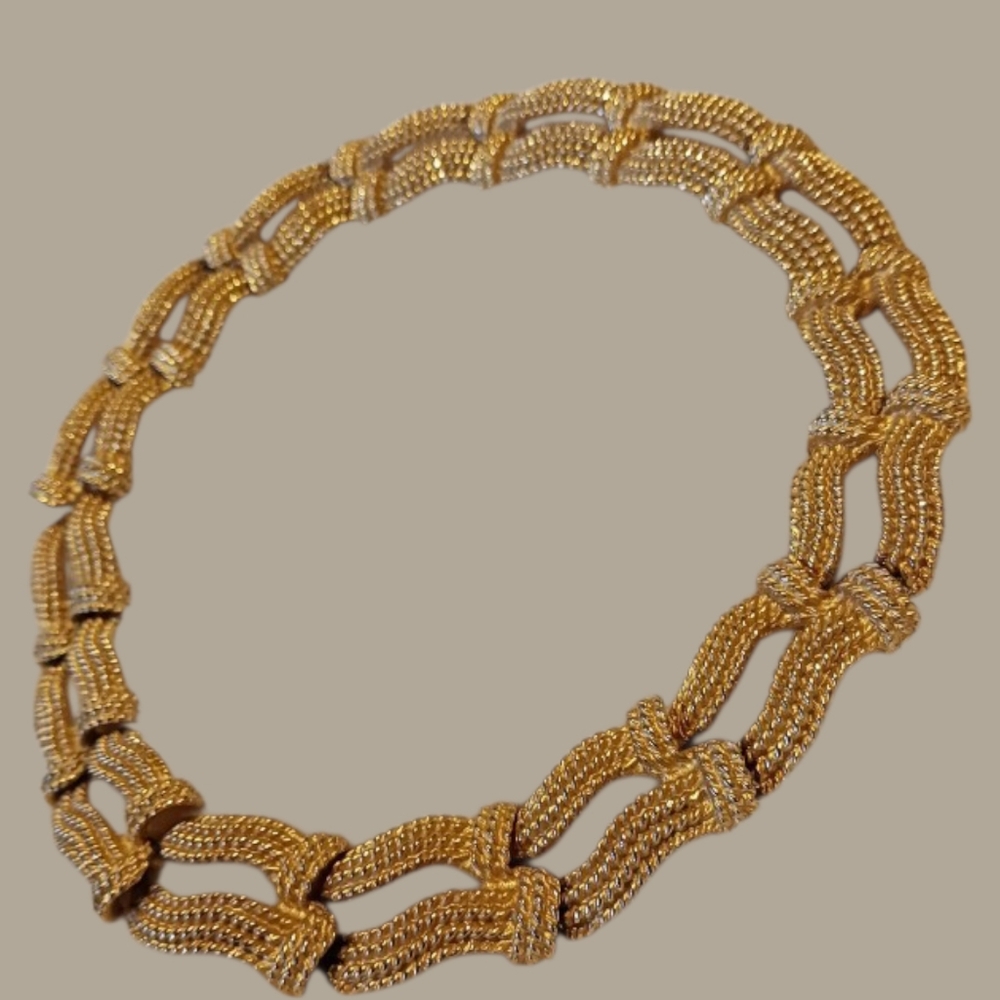 Carolee Necklace - Picture 13 of 16